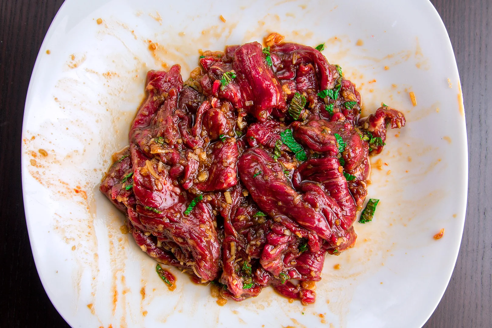Gorgeous looking marinade with aromas of Lemongrass and mint.