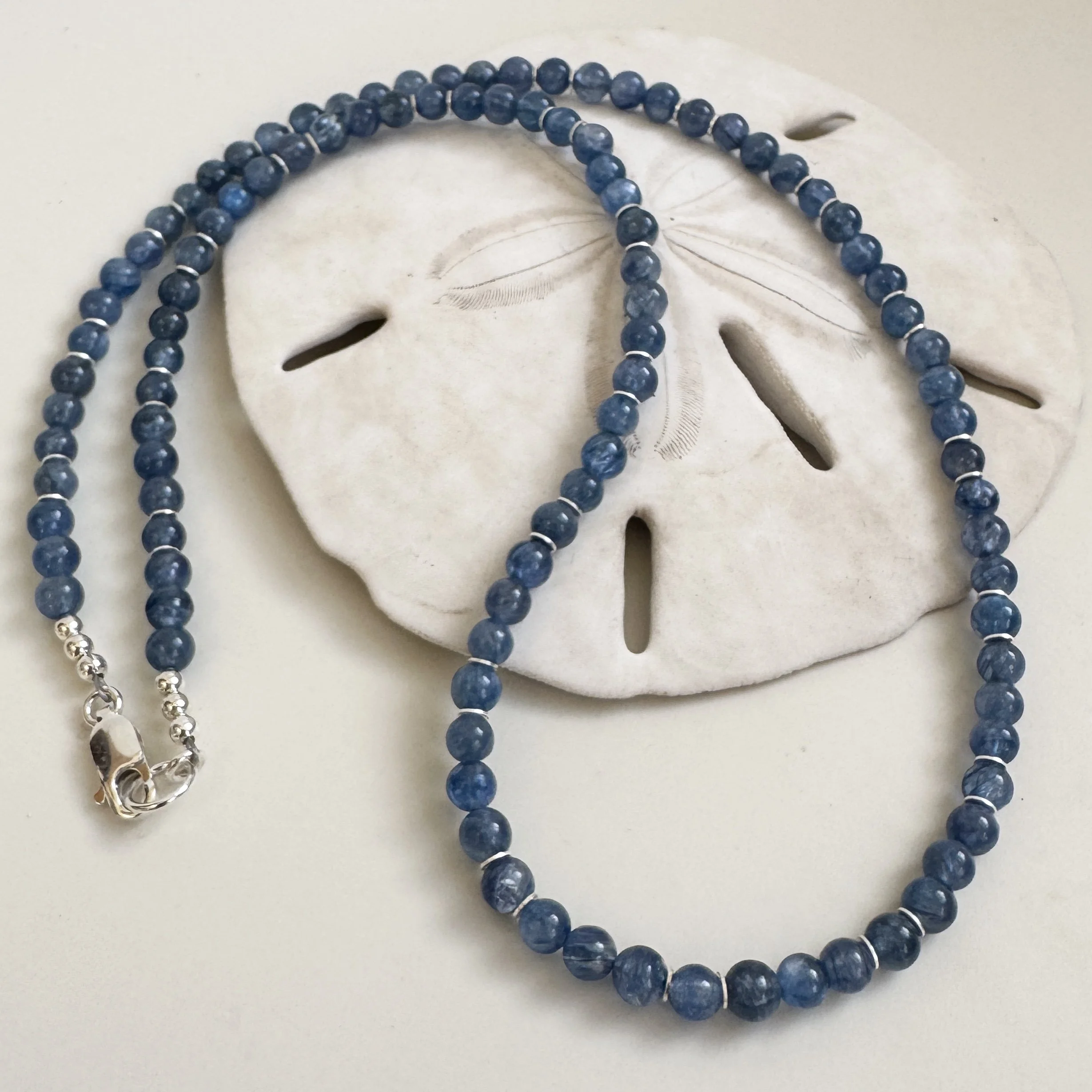 kyanite rounds necklace