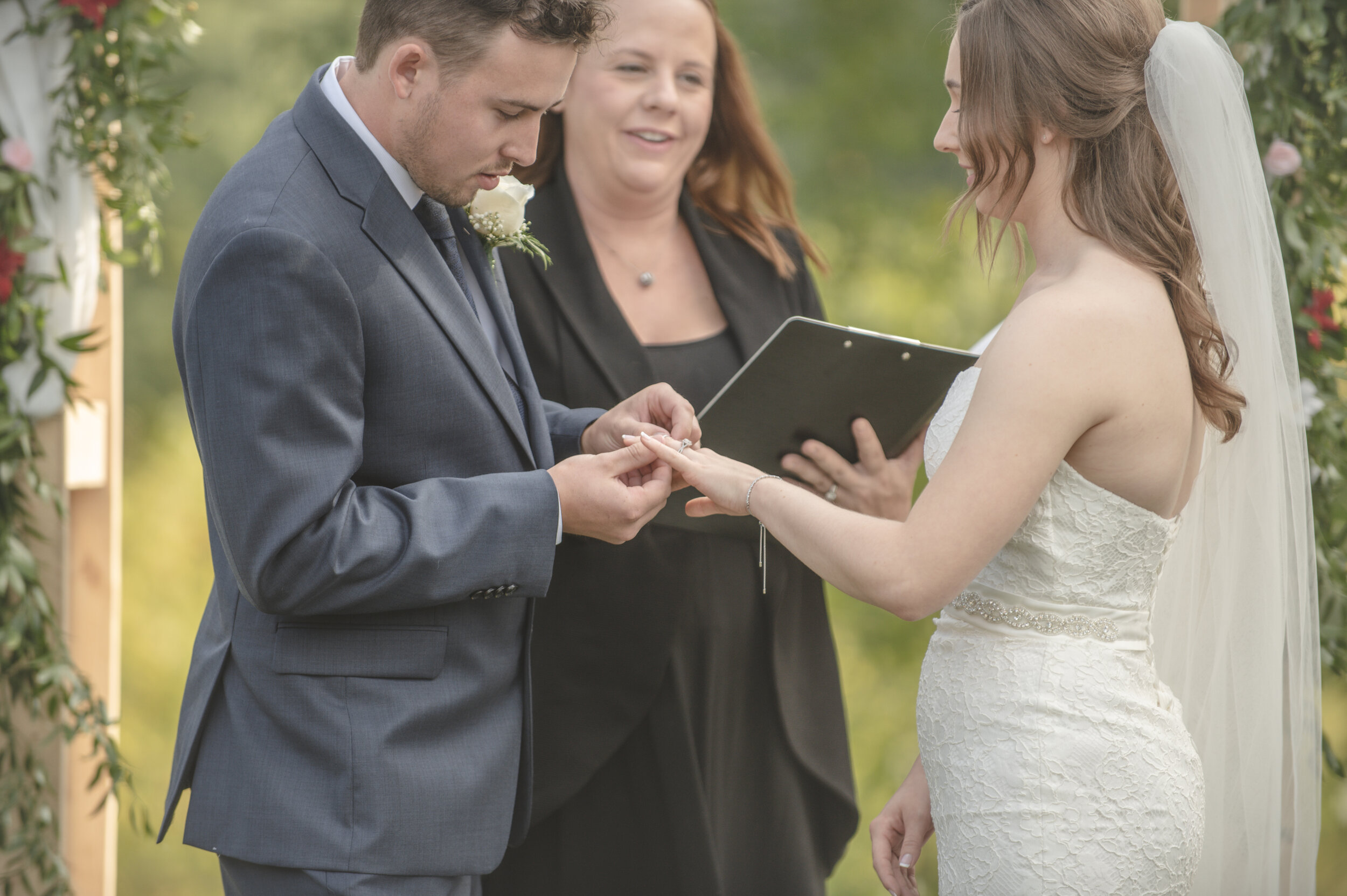 With this ring, I thee wed - Niagara Wedding - eTangPhotography.com