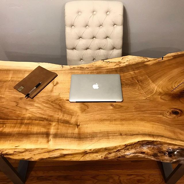 What kind of work could you get done at this desk? One of a kind, solid slab, live edge 😍 Available now on our website!