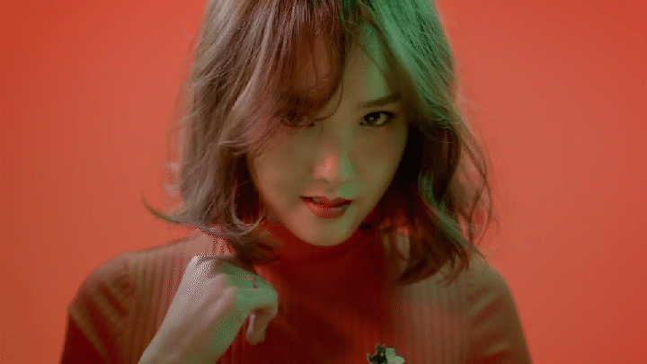 0327 BLACK&WHITE 소재용11.gif