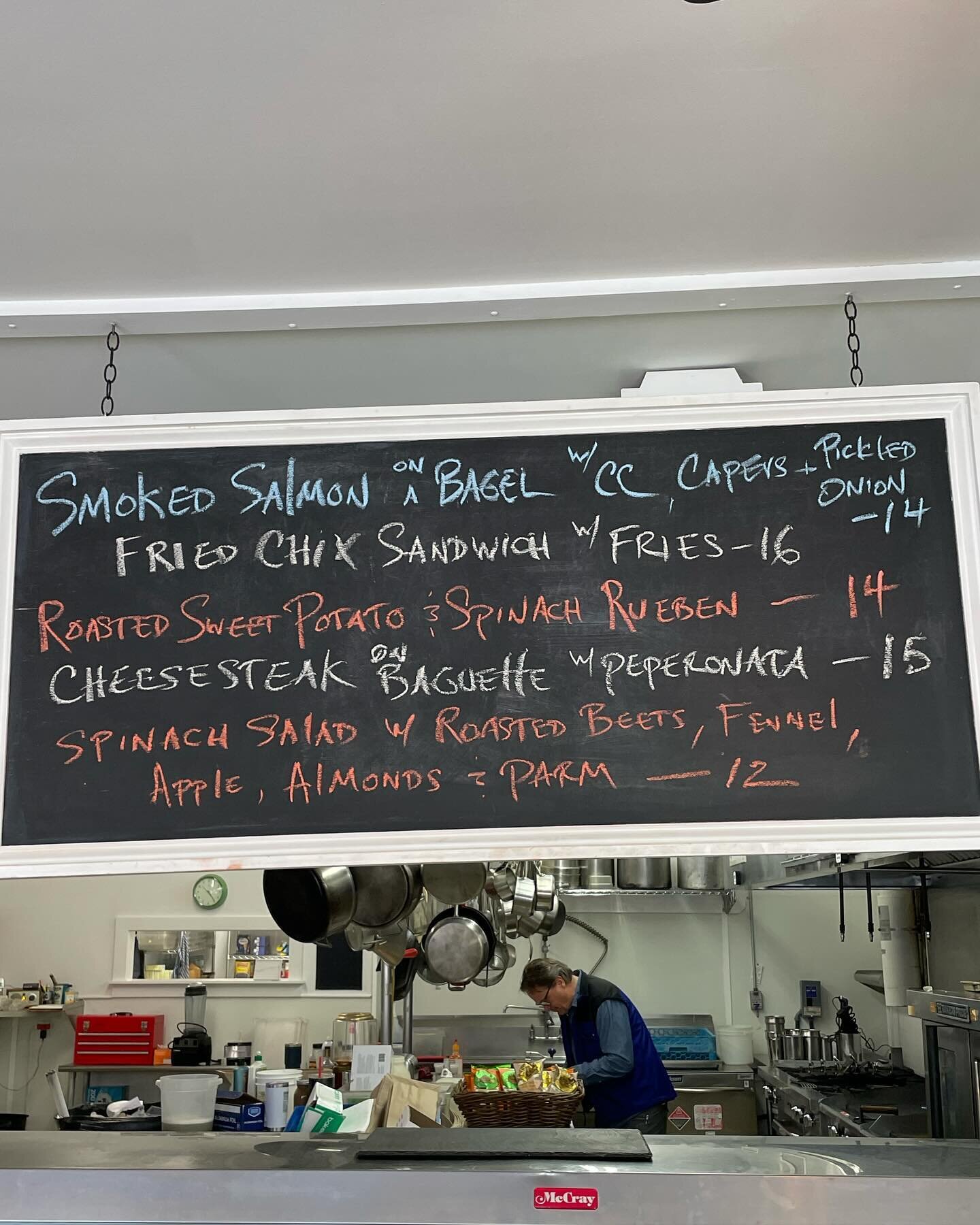 We are THRILLED TO BE BACK!

The grill is going and the sauces are being made. Prepared foods will return as soon as they can, but here&rsquo;s a delicious lunch menu to get us started!

Looking forward to seeing you all again soon:
Thurs-Sun 8:30-3: