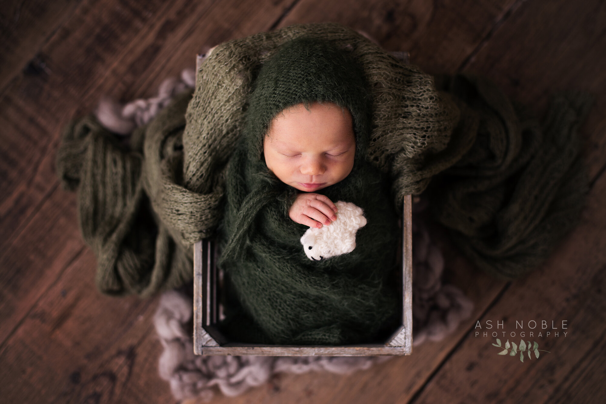 ©AshNoblePhotography-Glasgow-newborn-baby-photographer_12.jpg