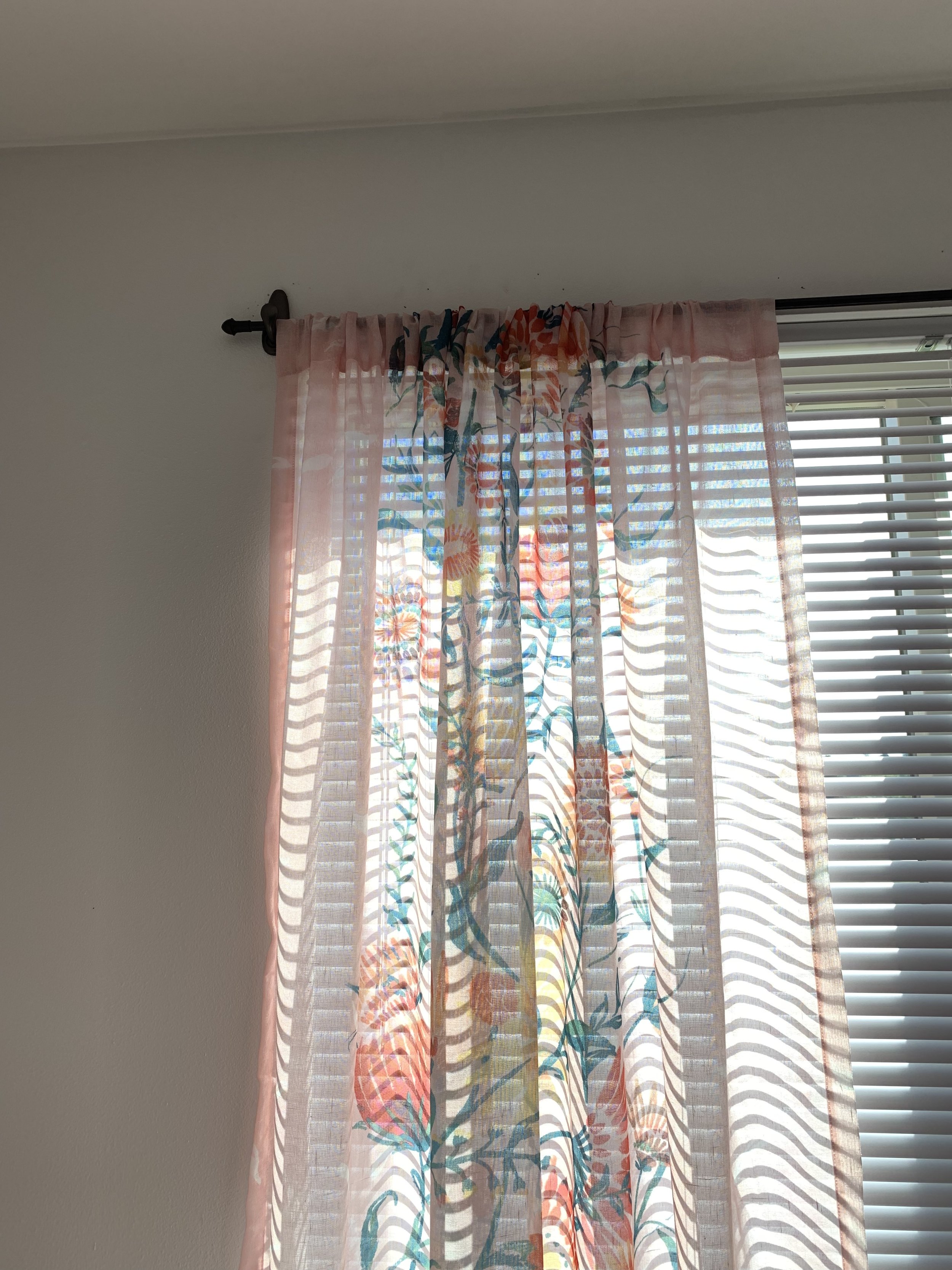 Apartment Hack: Hanging Curtains Without Damaging Your Walls — BRE SHEPPARD