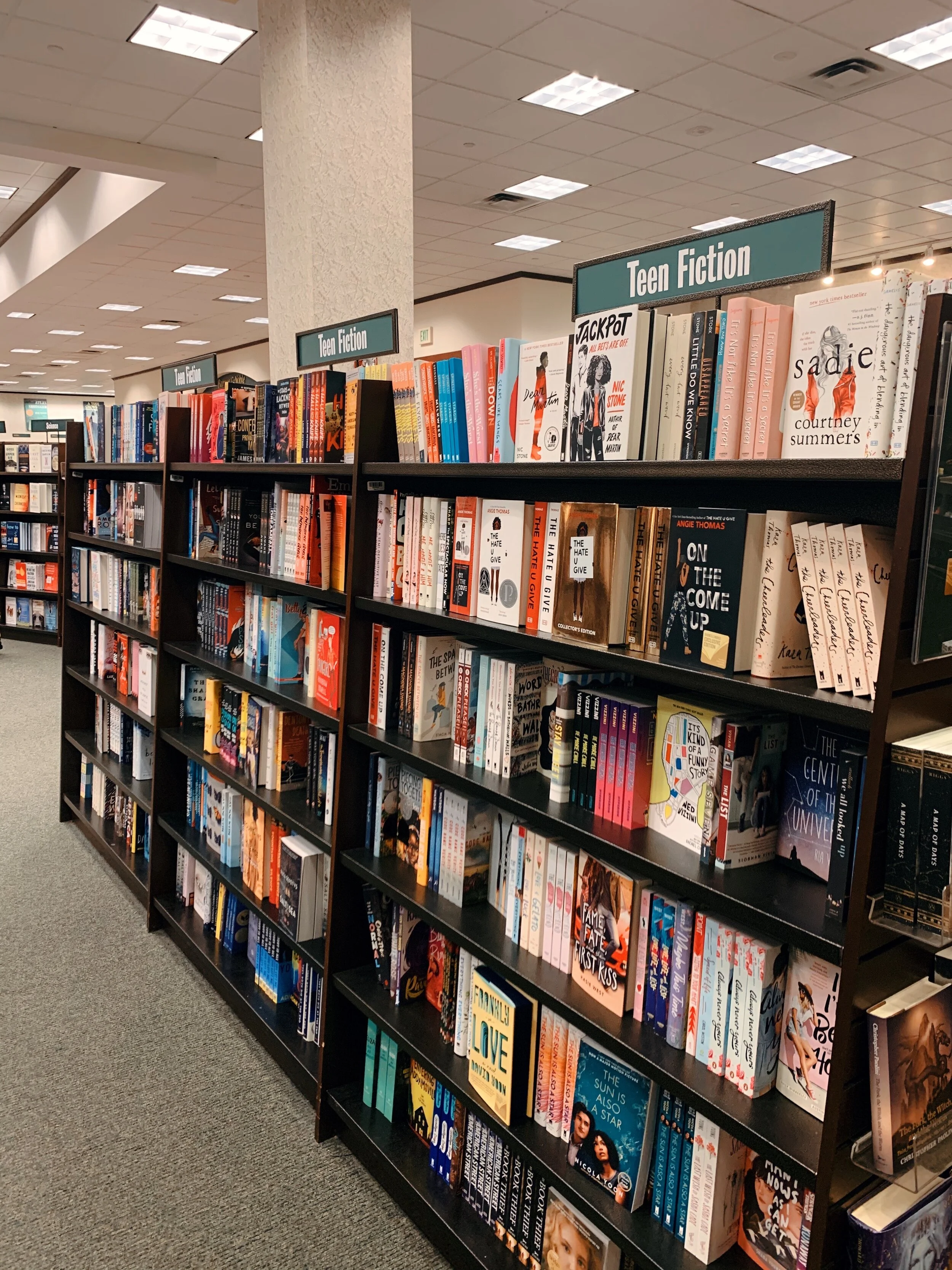 BRE'S BOOK CLUB - bresheppard.us.JPG