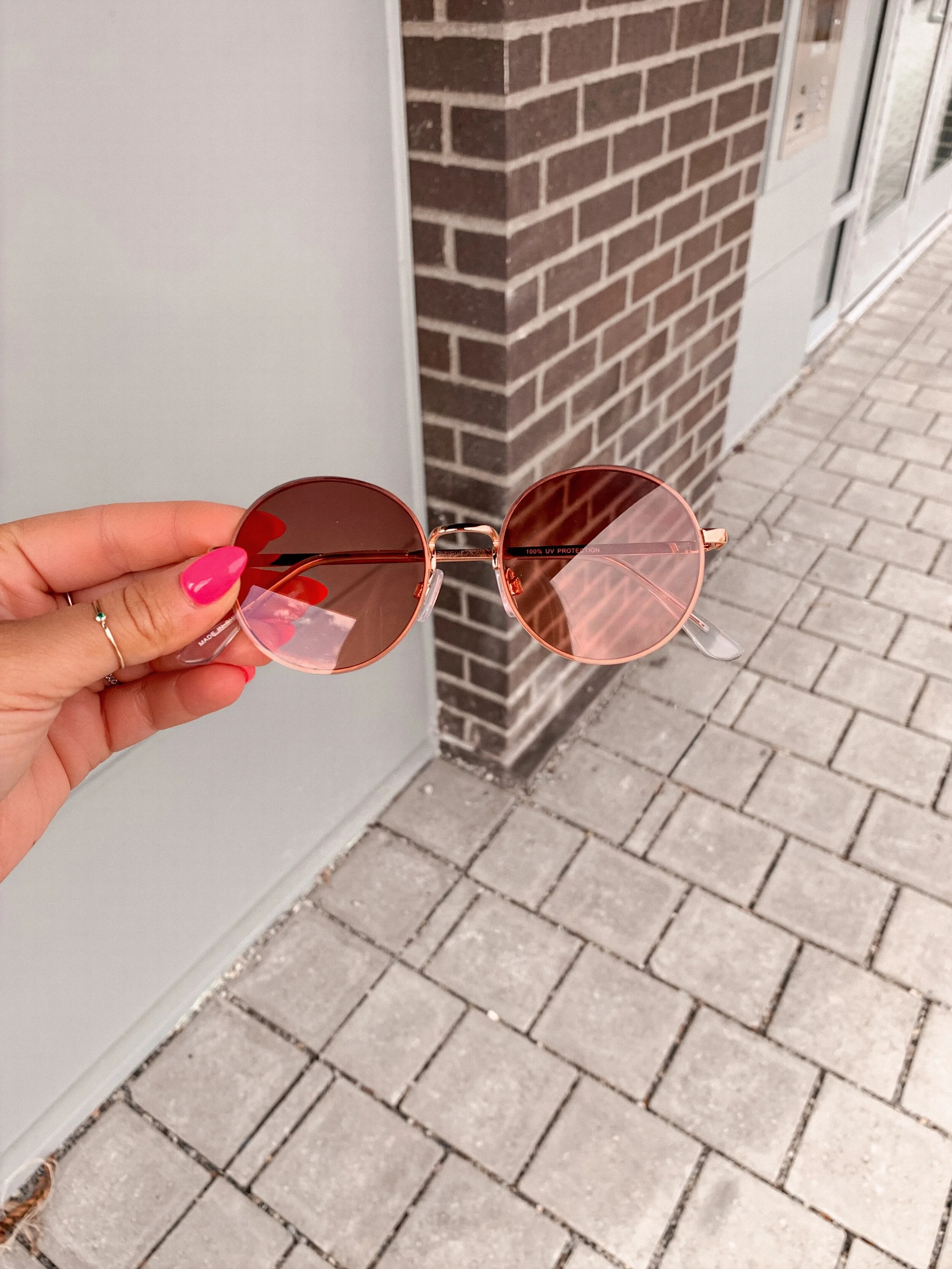 Spring Pink Round Sunglasses - bresheppard.us.JPEG