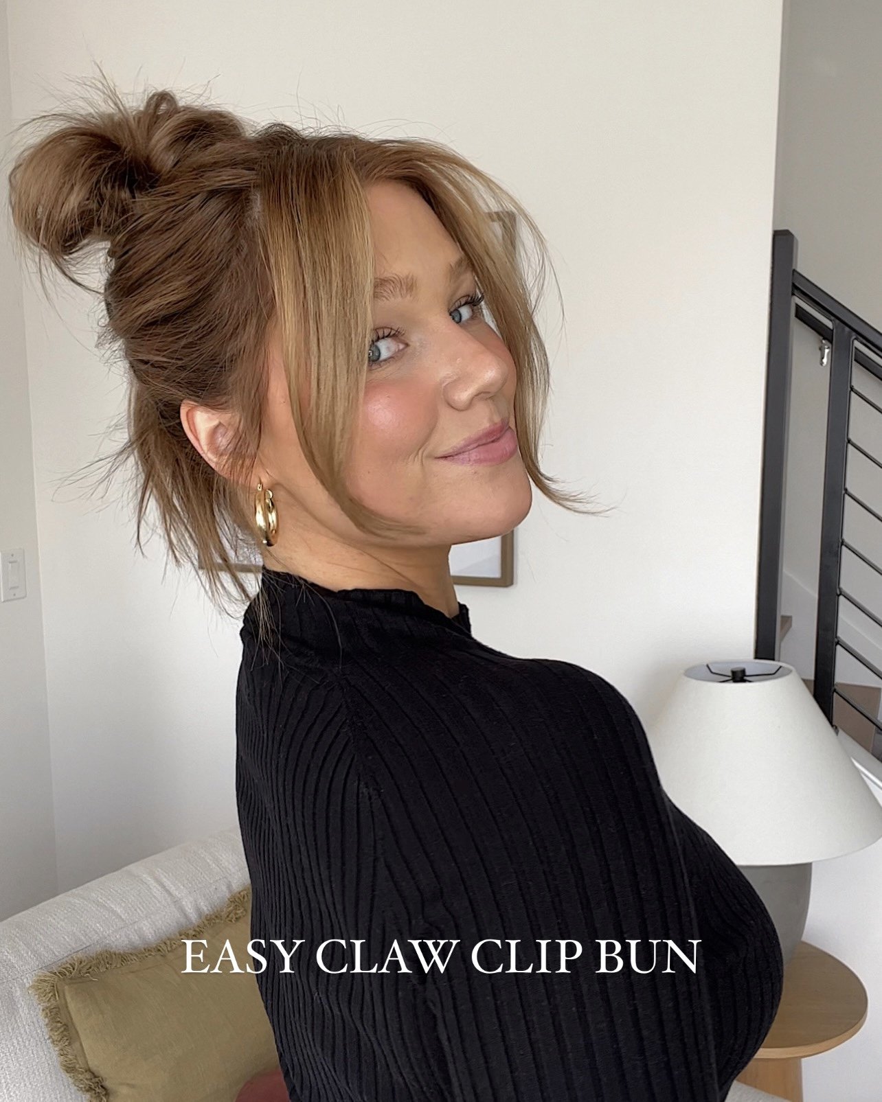 Easy Claw Clip Bun Tutorial - Easy Summer Hair - Bronde Hair - Bre Sheppard.jpg