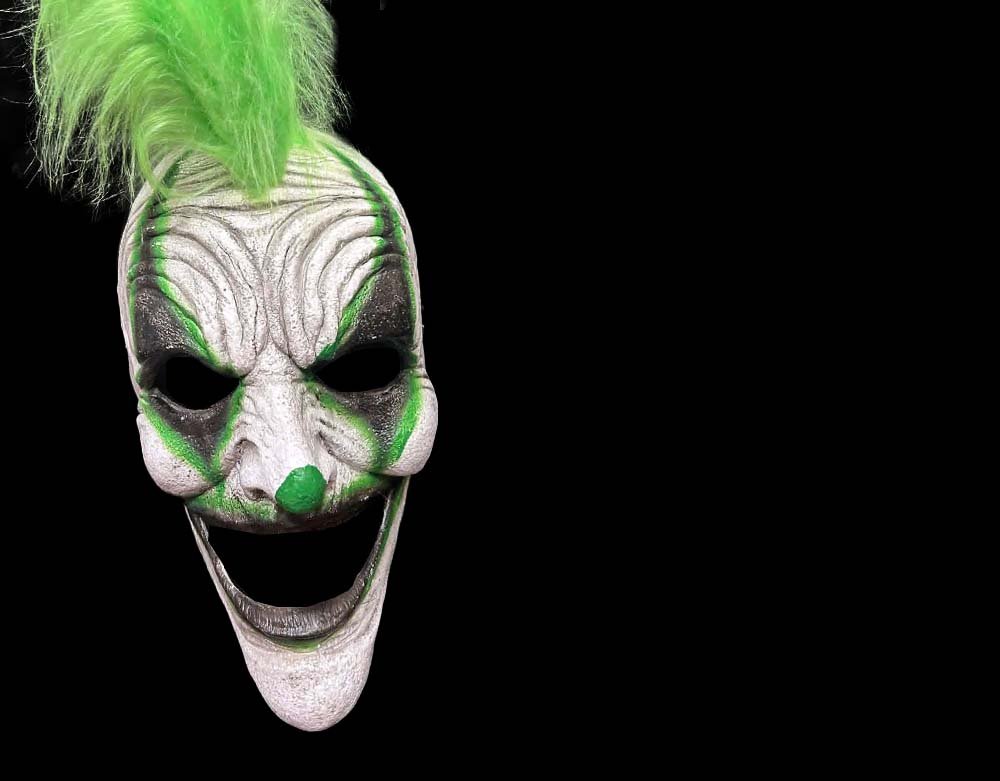 Oktober Studios - Punk Green Mohawk Dark Web Killer Clown of Nightmares - Halloween Latex Mask - Lord Grimley's Manor