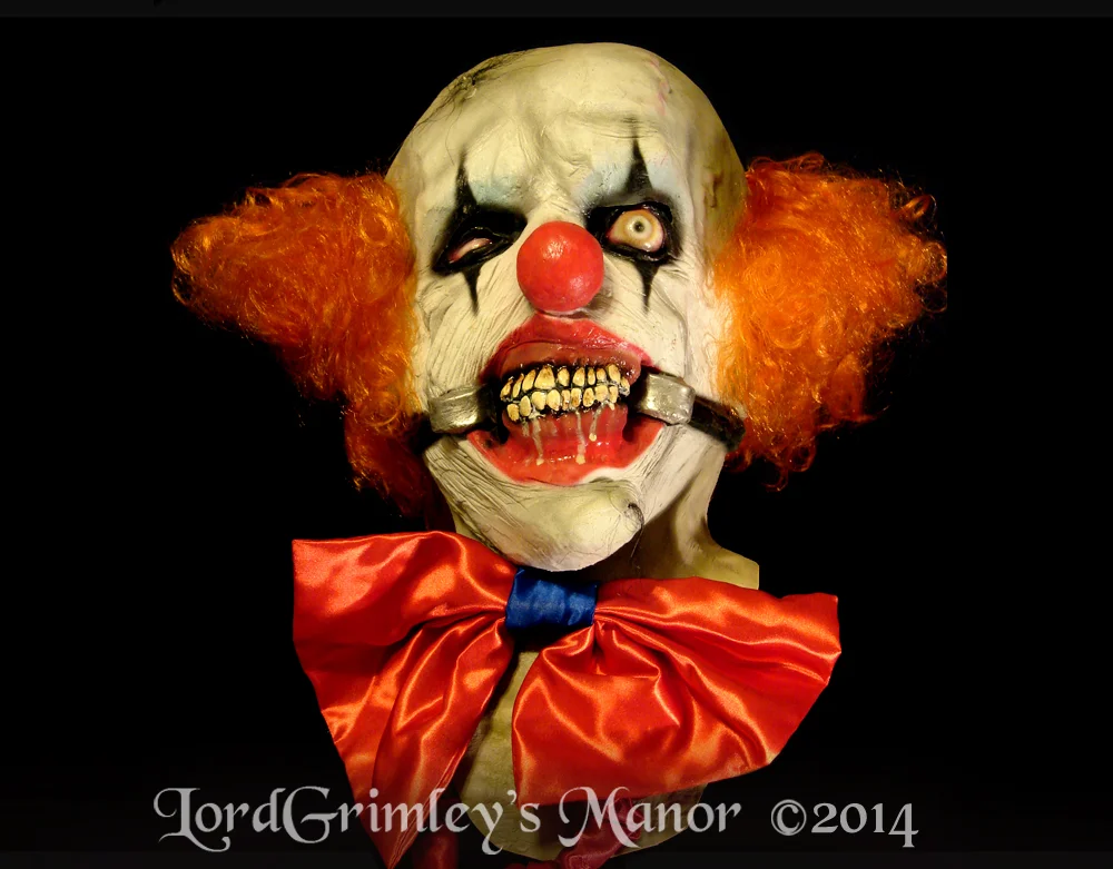 Ghoulish_SmileyClown_02.jpg