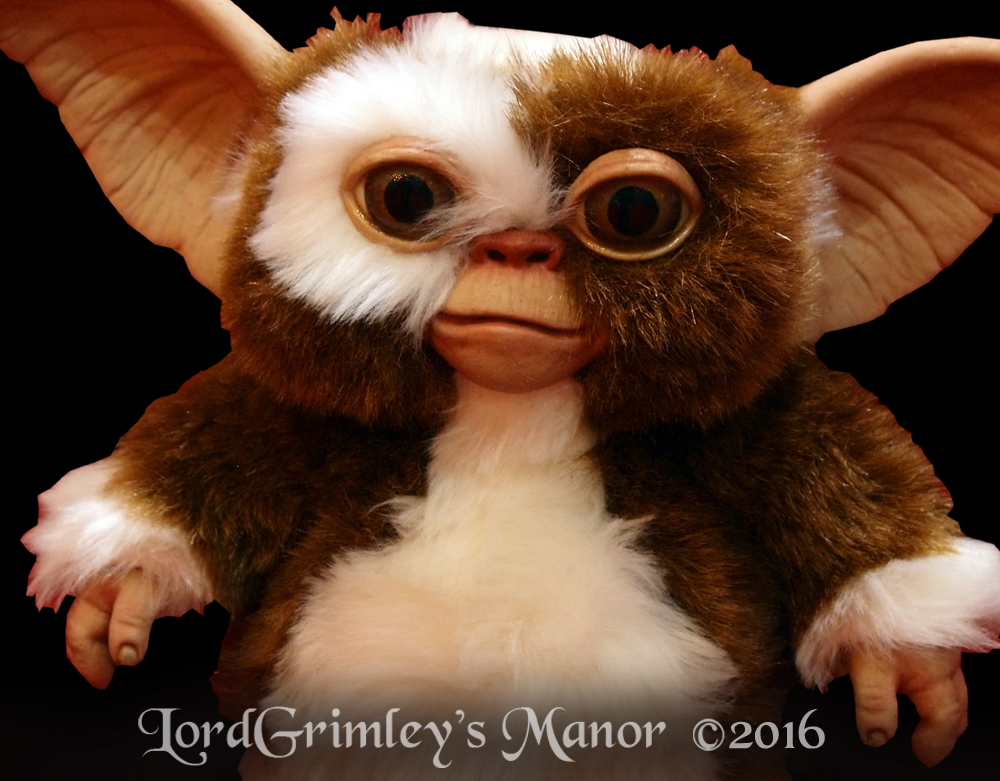 Gremlins Gizmo Puppet Prop – Trick Or Treat Studios