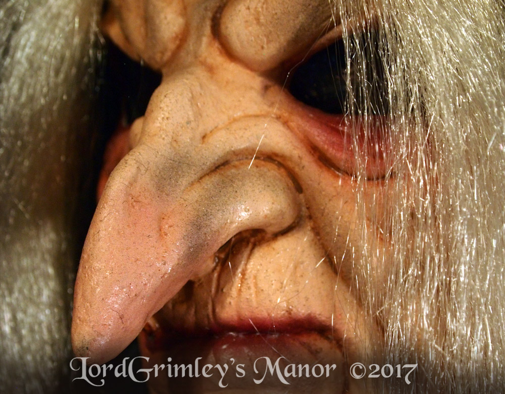 Ghoulish_Hermelinda_03.jpg