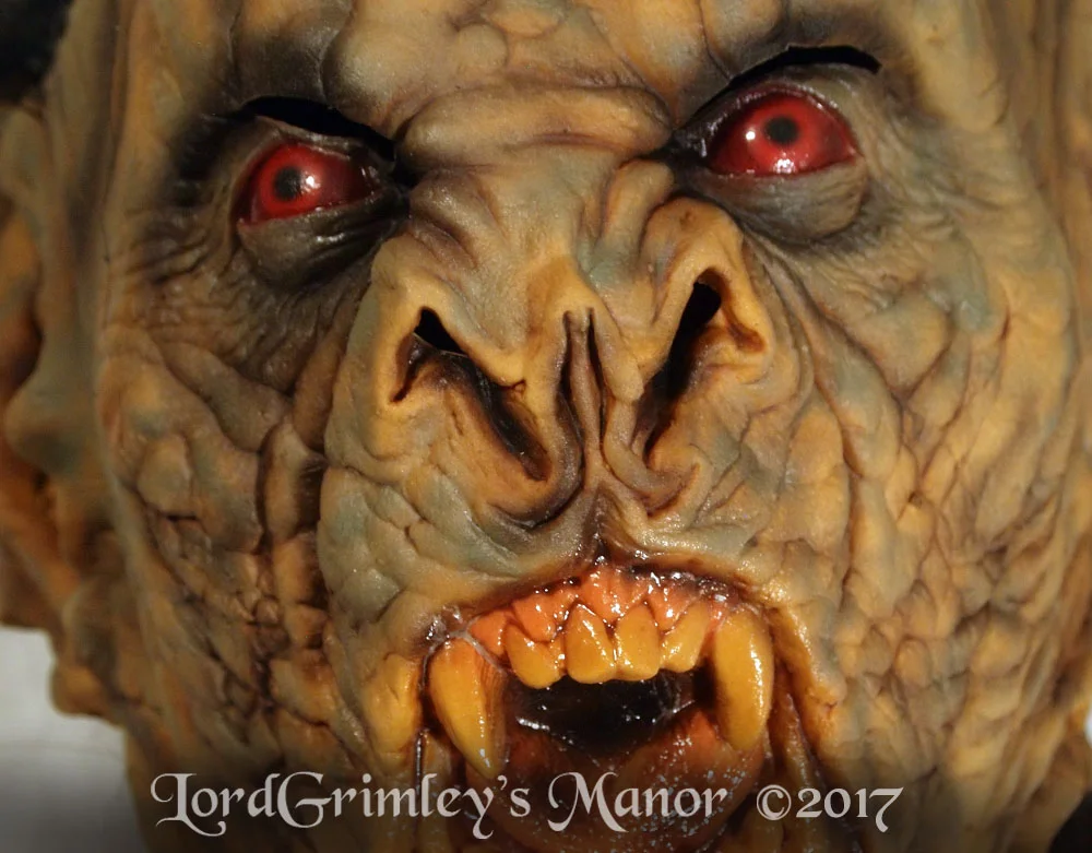 Ghoulish_BramStokerBat_05.jpg