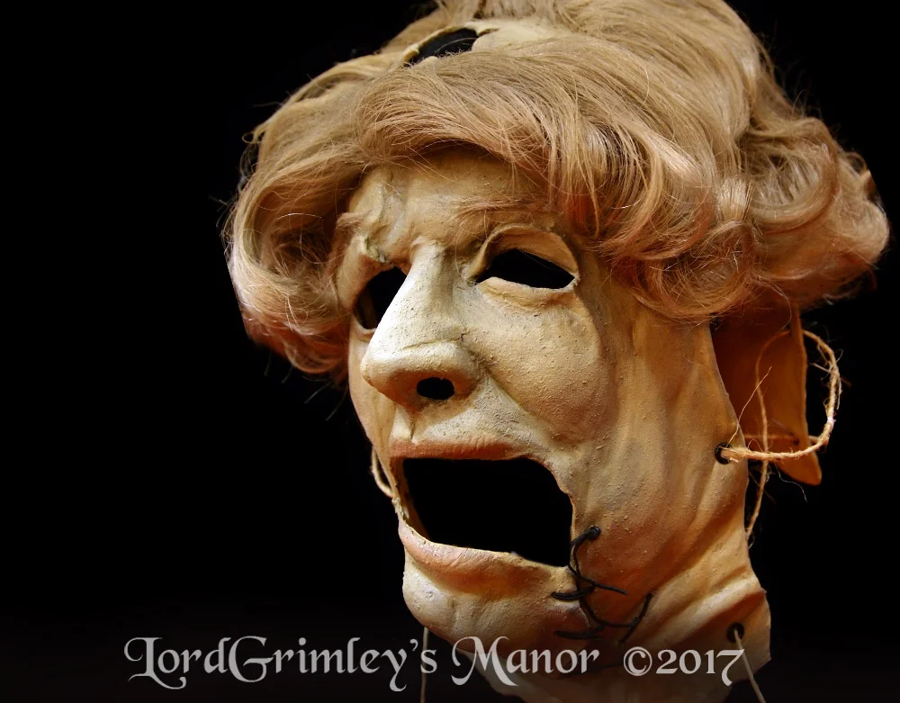 Trick_TCMLeatherfaceGrandma_03.jpg