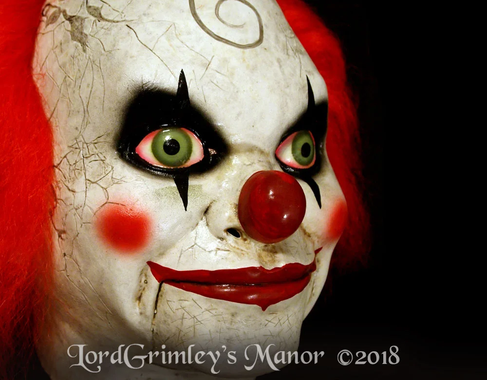 Trick_DeadSilence_MaryShawClown_04.jpg