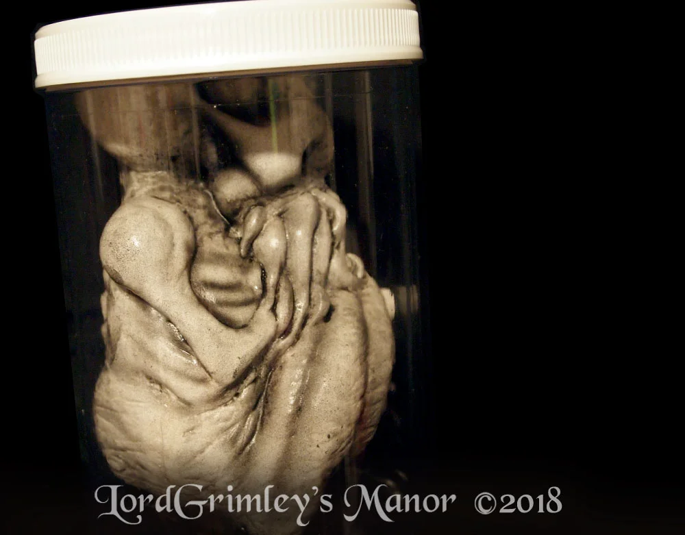 GrimleyMinions_WhiteCthulhu_03.jpg