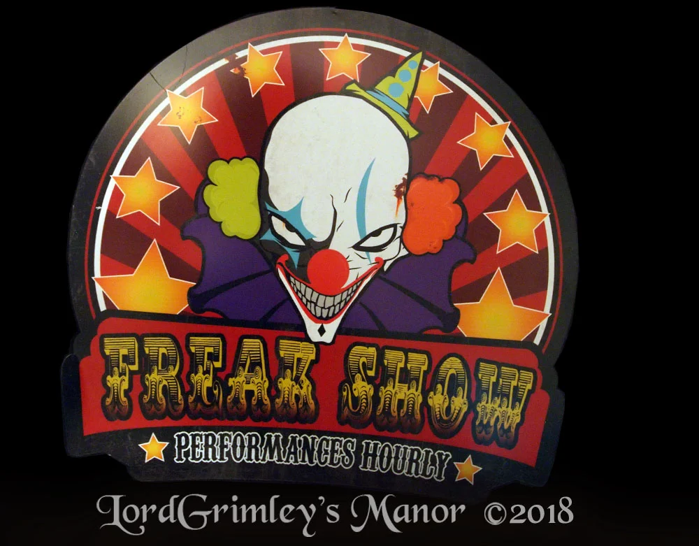 Sunstar_FreakShowHourlyClownSign_01.jpg