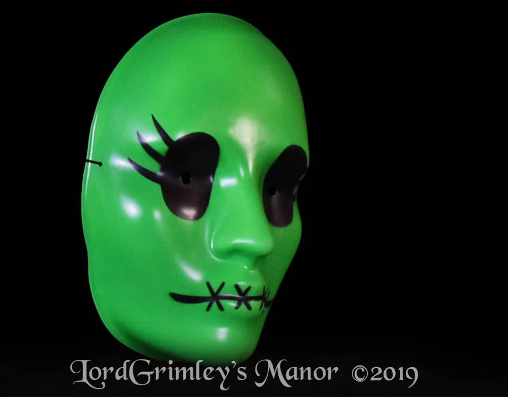 Trick_TragedyGirls_04.jpg
