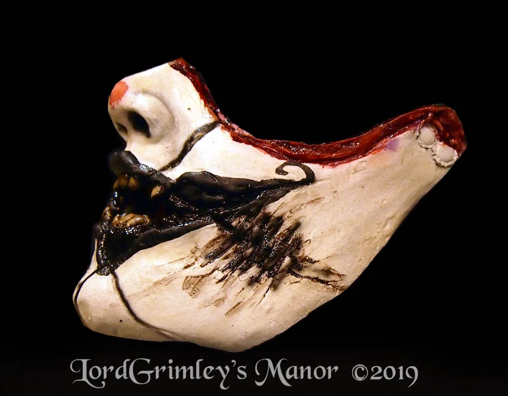 Inferno_QuarterMask_SkinnedBW_01.jpg
