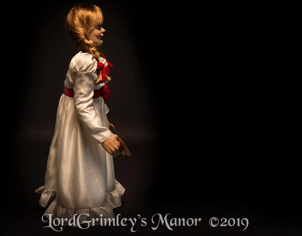Trick_AnnabelleDoll_07.jpg