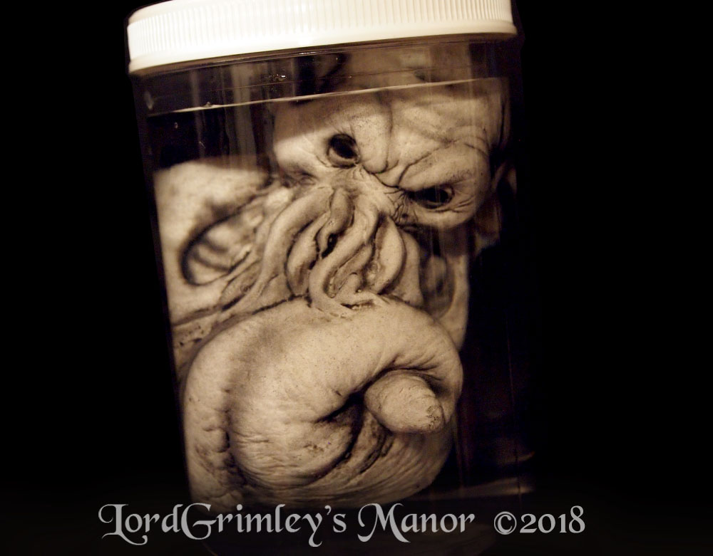 GrimleyMinions_WhiteCthulhu_07.jpg