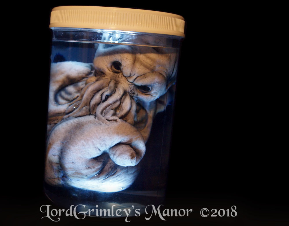 GrimleyMinions_WhiteCthulhu_04.jpg