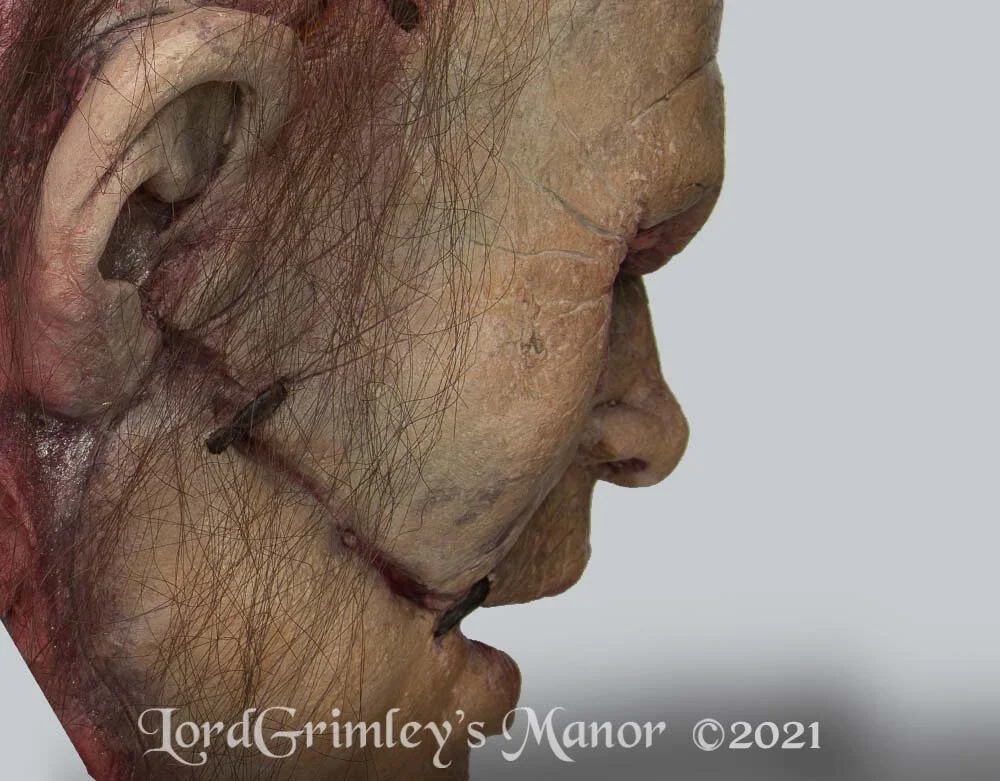 Oktober Studios - Meat Hook - Halloween Latex mask - Lord Grimley's Manor
