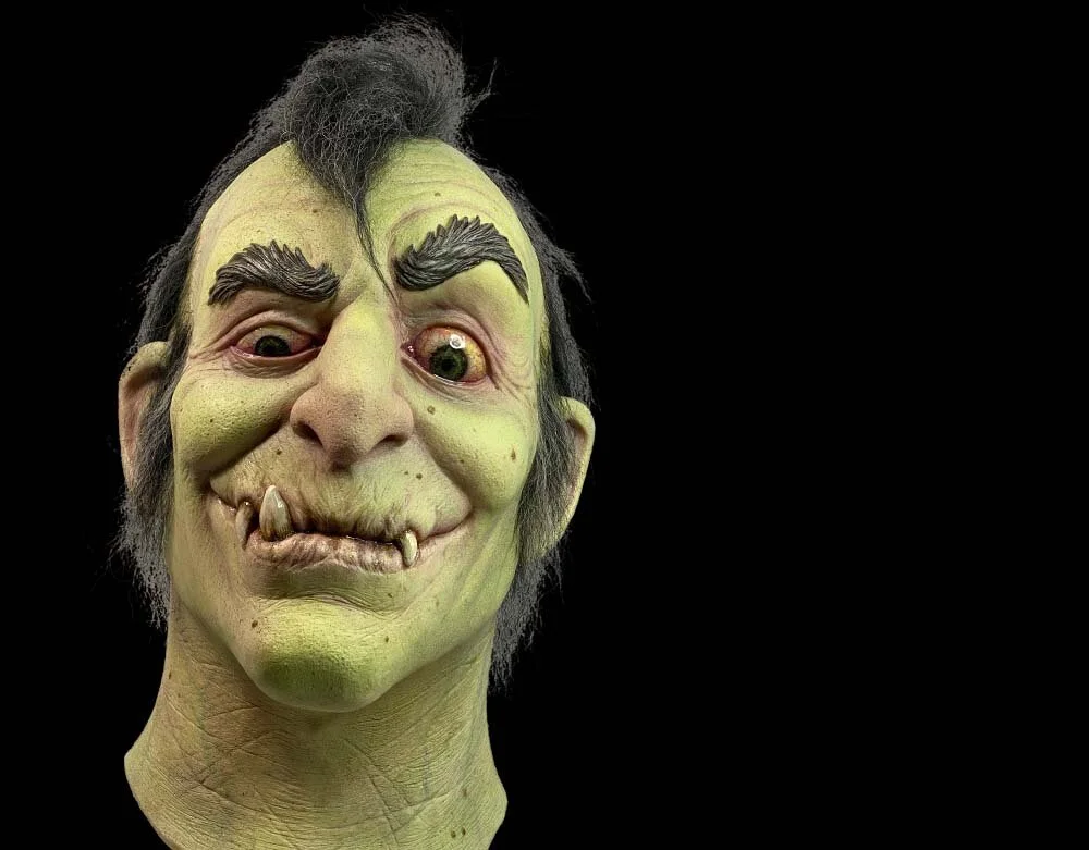 Gruesome Toothsome Mask