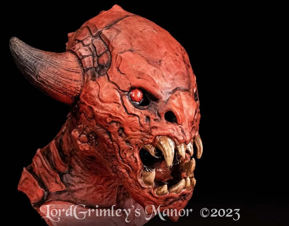Trick or Treat Studios - Dungeons & Dragons - Pit Fiend Halloween Mask - Lord Grimley's Manor
