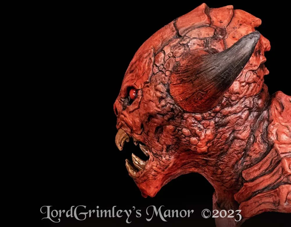 Trick or Treat Studios - Dungeons & Dragons - Pit Fiend Halloween Mask - Lord Grimley's Manor