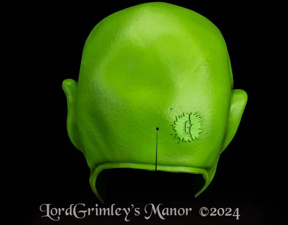 Trick or Treat Studios - Goosebumps - Haunted Mask - Halloween Vinyl Mask - Lord Grimley's Manor