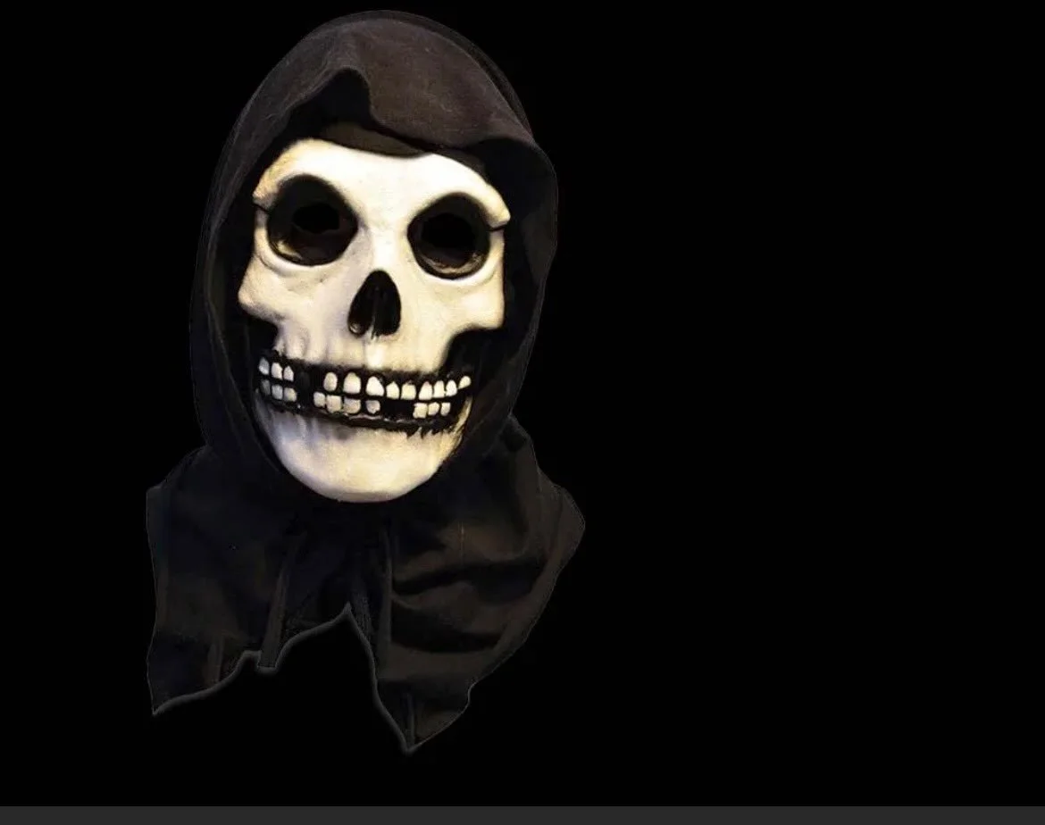 The Misfits Fiend mask is in stock at Lordgrimley.com 
Artist @mabry_monsters 

New Shipment from Trick or Treat Studios 
@followers All Hallows&rsquo; Eve approaches at Lord Grimley&rsquo;s Manor. The big day requires the undead, and slightly dead, 