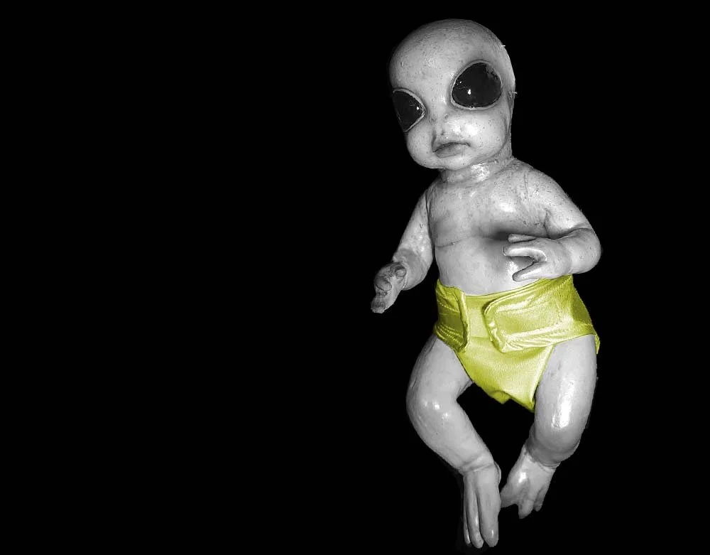 Ghoulish Productions - Little Grey Goregeous Alien Babies - Foam Latex Halloween Prop - Lord Grimley's Manor