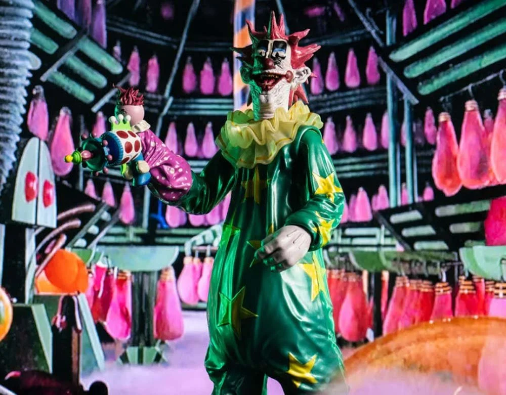 Trick or Treat Studios - Officially Licenced Scream Greats - Killer Klowns From Outer Space Spikey 8" Figure - Lord Grimley's Manor