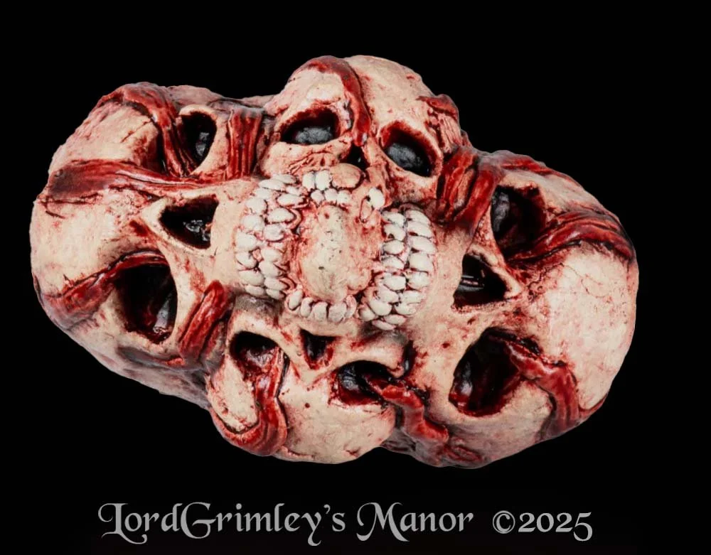Ghoulish Productions - Horror Heart - Latex Prop - Halloween Prop - Lord Grimley's Manor