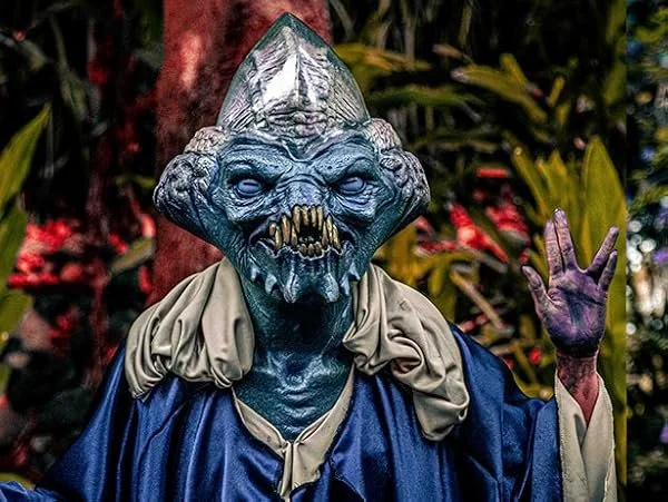 Ghoulish Productions - Saturnian Alien - Poly Skull Latex Mask - Halloween Alien Mask - Lord Grimley's Manor