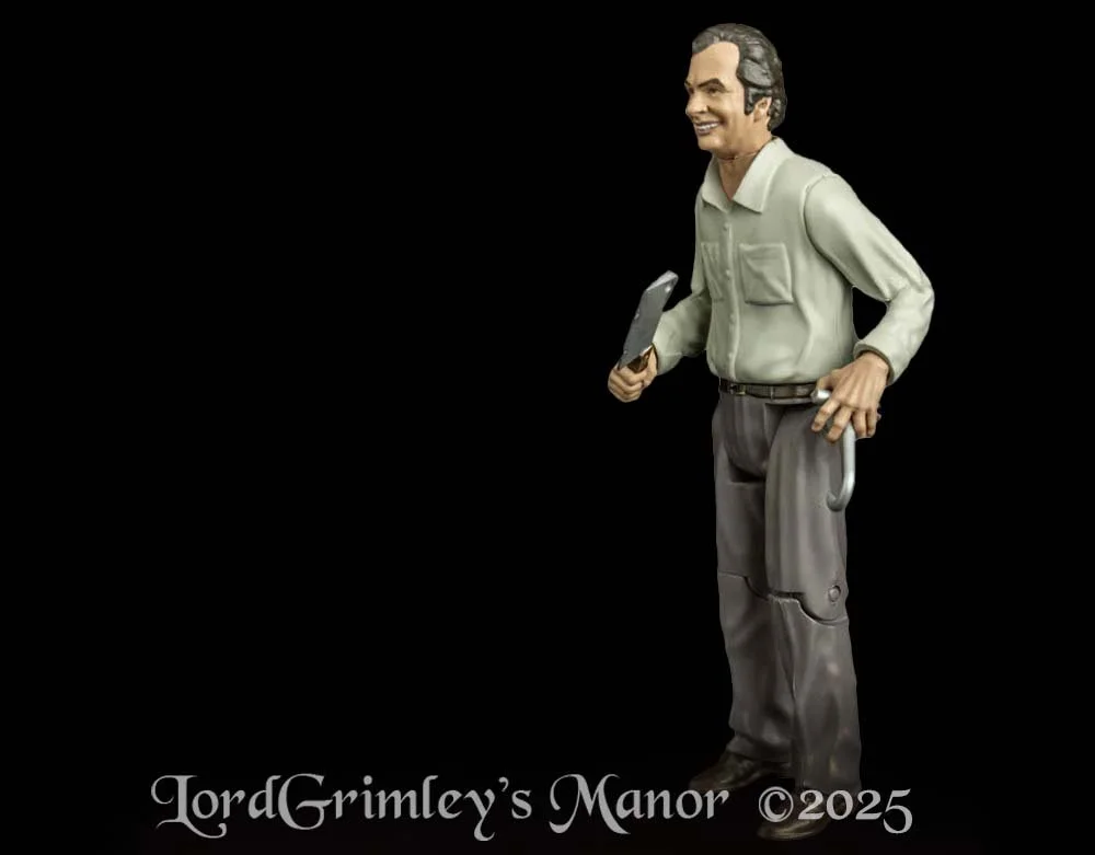Texas Chainsaw Massacre Dinner Scene Playset – 50th Anniversary – Grandpa & Sally Figures
