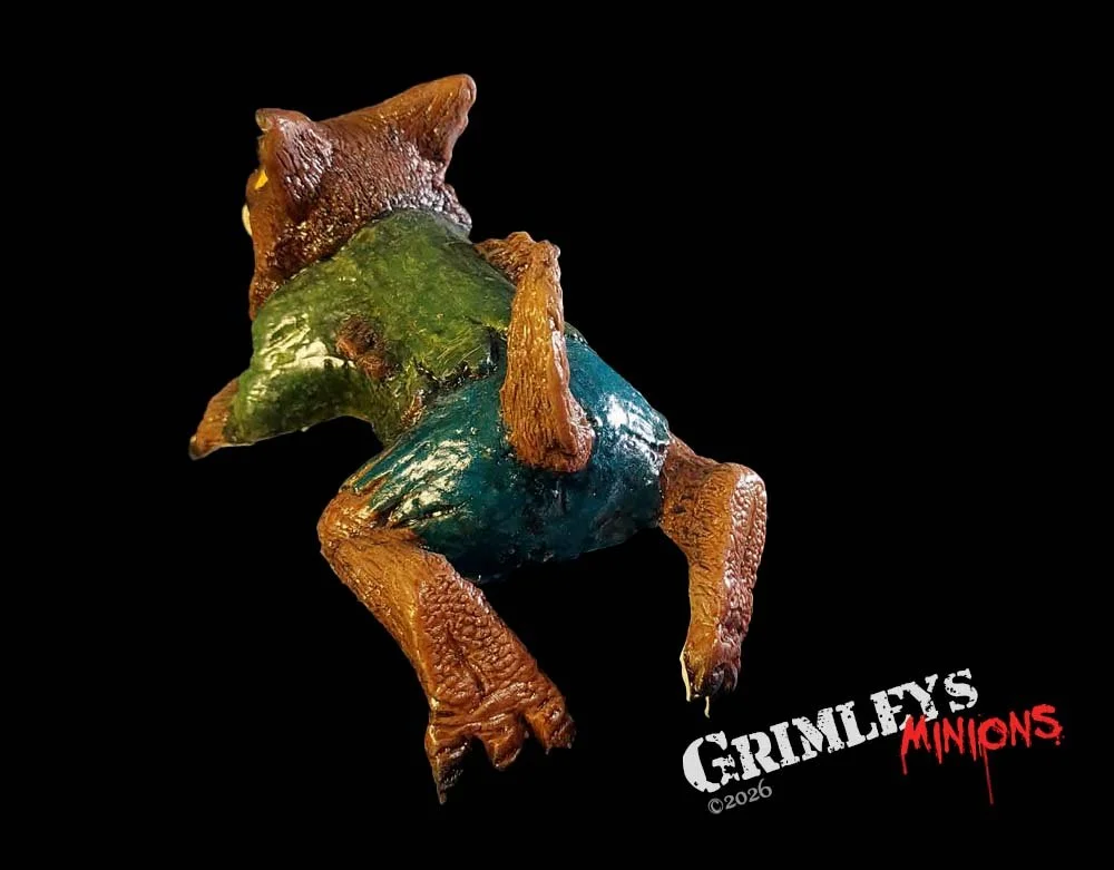 Lord Grimley's Manor Exclusive - Werewolf Latex Halloween Shoulder Buddy - Exclusive Halloween Prop