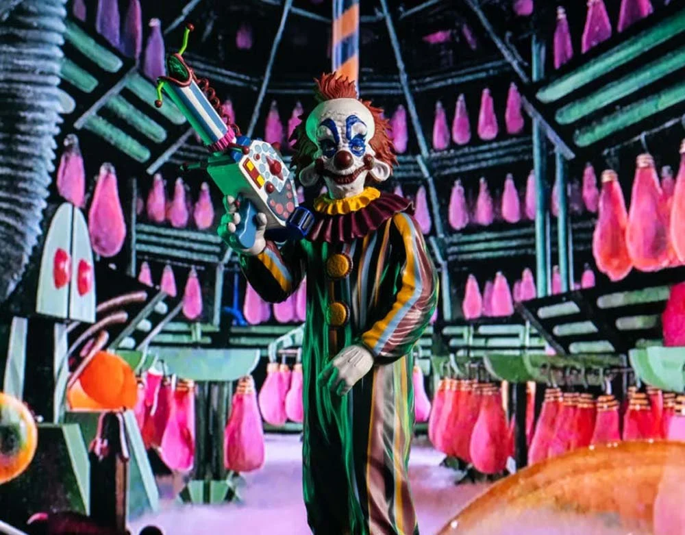 Trick or Treat Studios - Officially Licenced Scream Greats - Killer Klowns From Outer Space Rudy 8" Figure - Lord Grimley's Manor