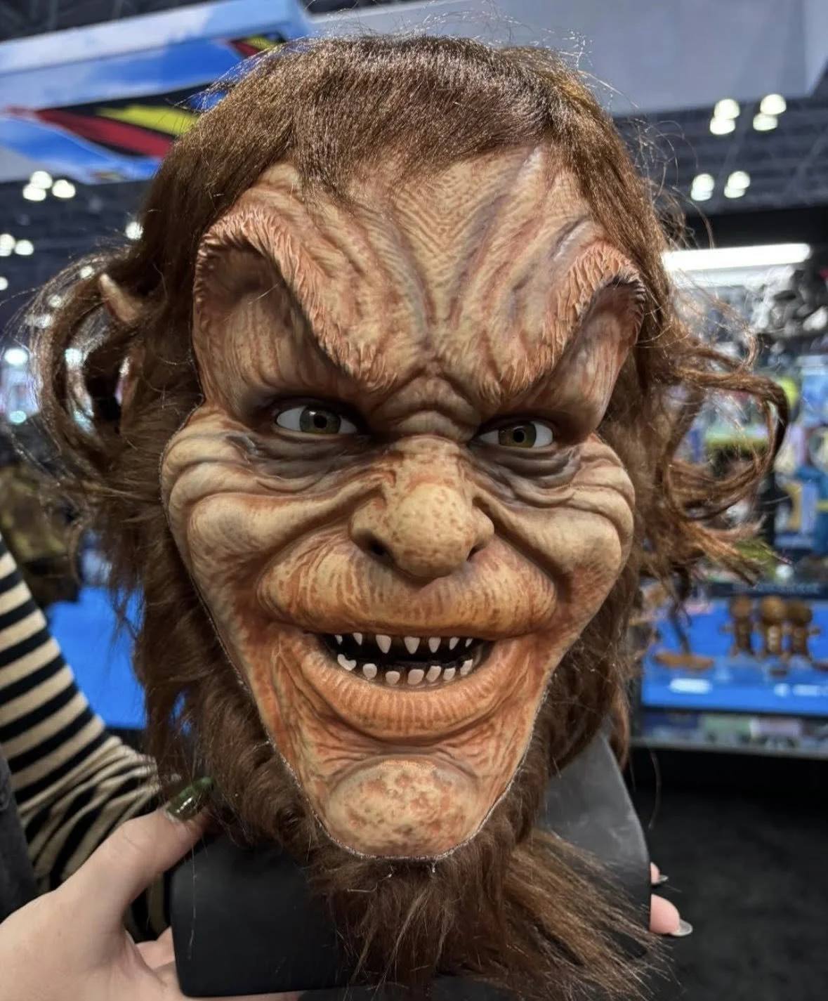 Trick or Treat Studios - Officially Licensed Leprechaun - Halloween Deluxe Injection Retro Mask - Lord Grimley's Manor