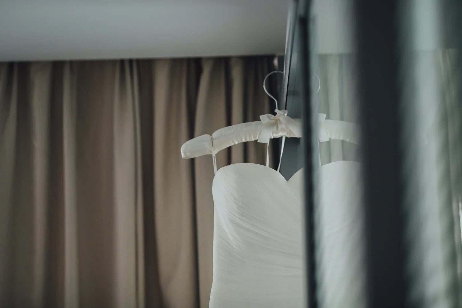 014-BRISBANE-DESTINATION-WEDDING-PHOTOGRAPHER_EVES_NEWFARM.jpg
