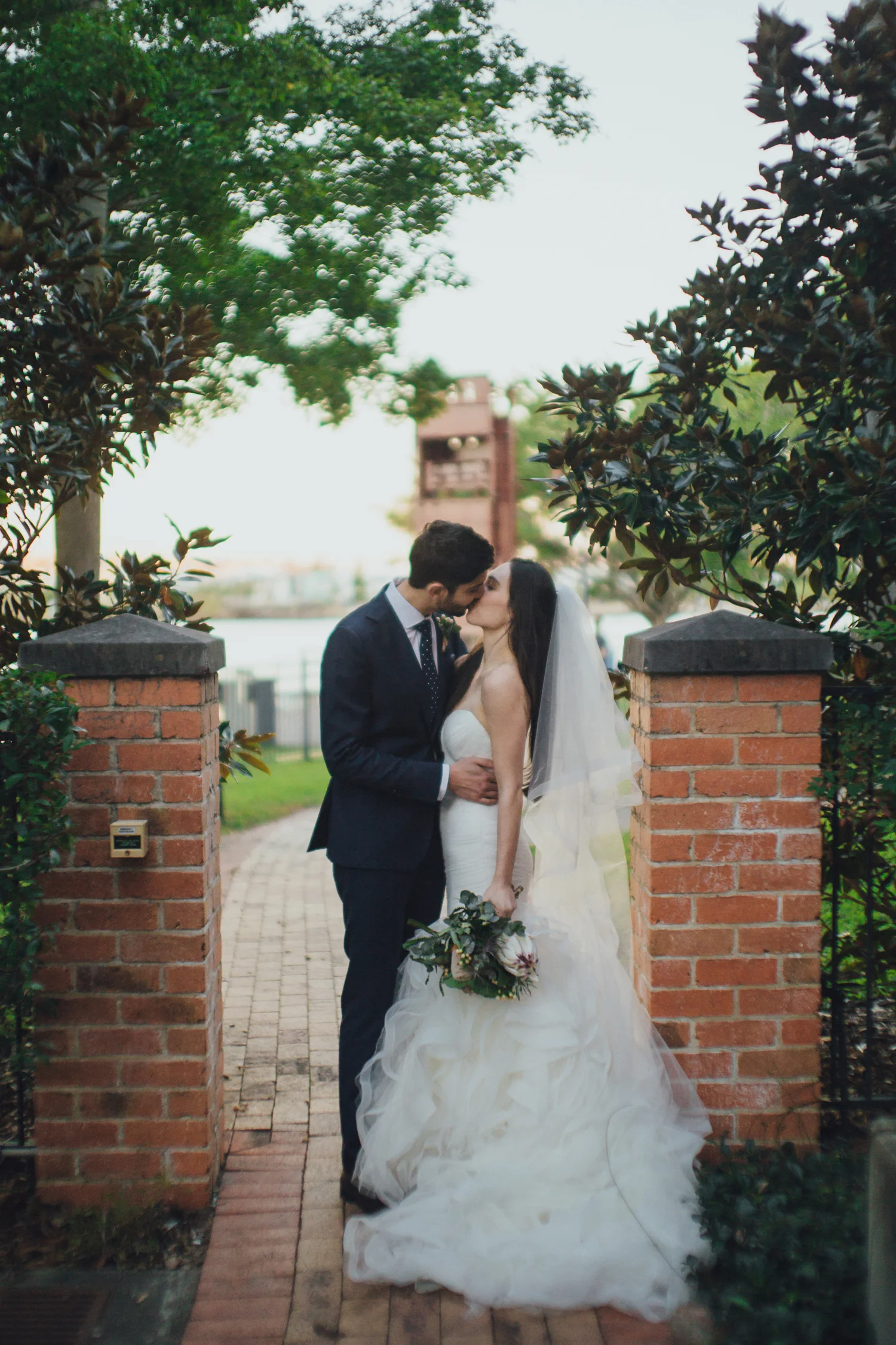 041-BRISBANE-DESTINATION-WEDDING-PHOTOGRAPHER_EVES_NEWFARM.jpg