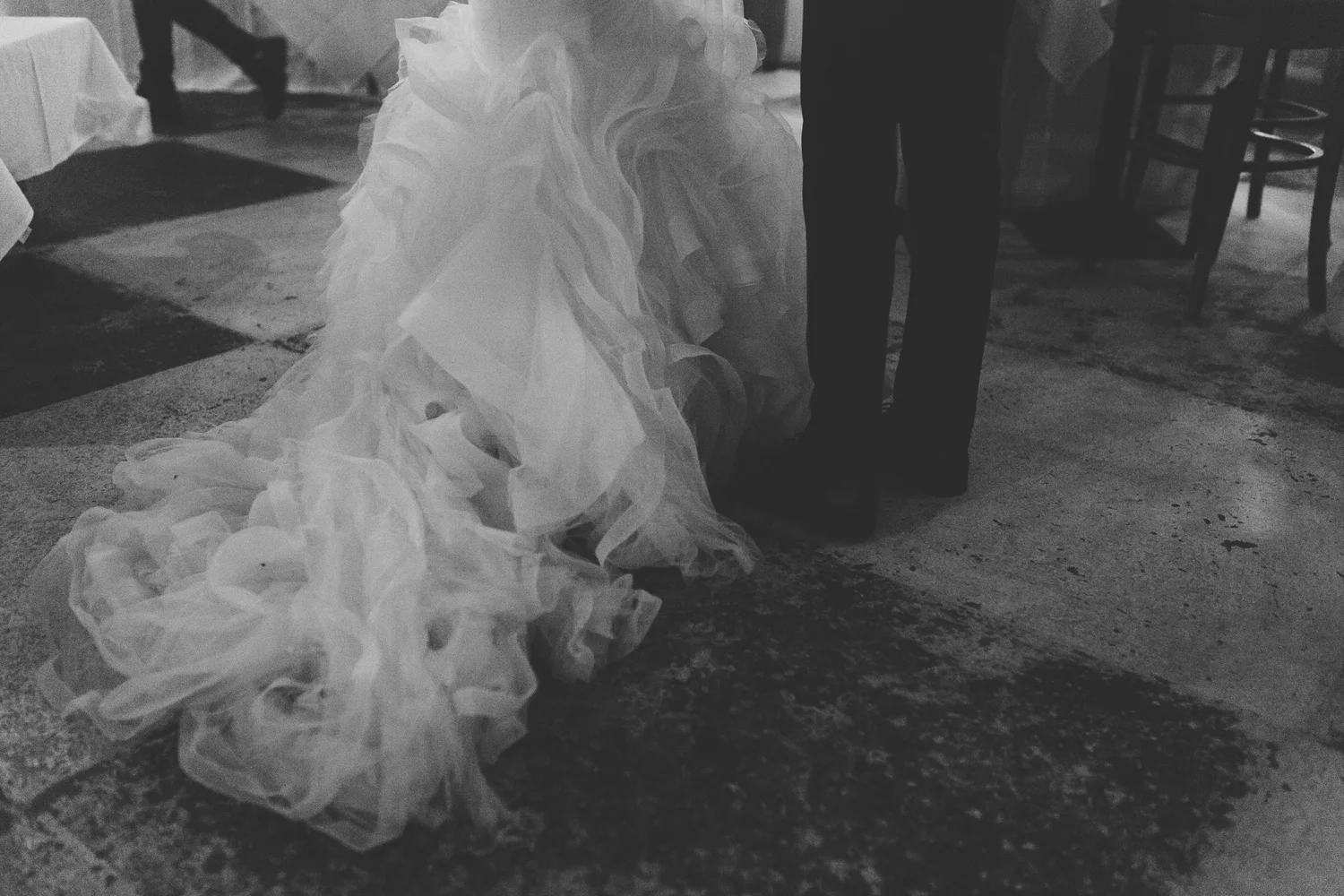 079-BRISBANE-DESTINATION-WEDDING-PHOTOGRAPHER_EVES_NEWFARM.jpg