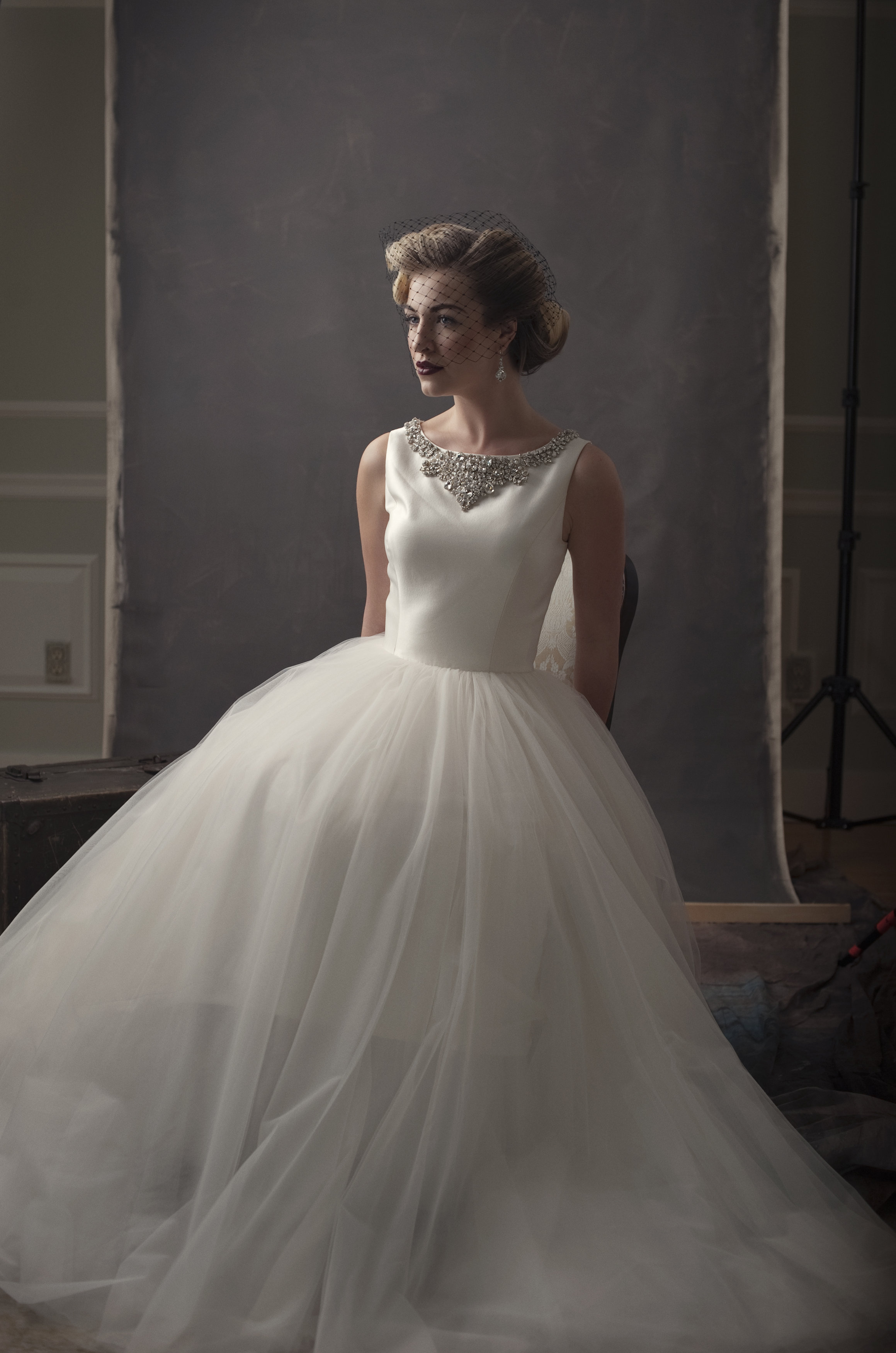 J M Editorial-White Dress-0023.jpg