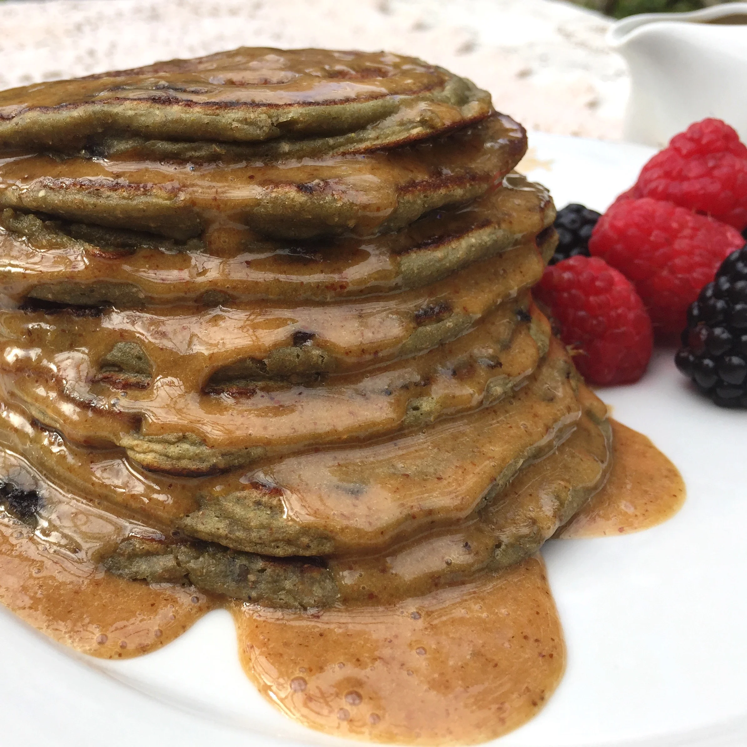 HEALTHY BLUEBERRY BANANA PROTEIN PANCAKES WITH PEANUT BUTTER SYRUP