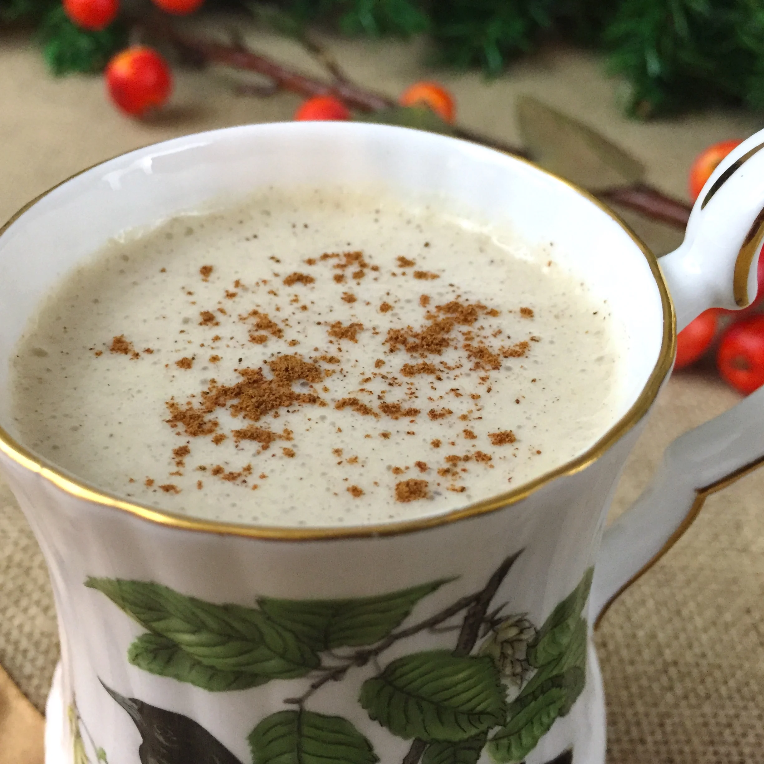 HOMEMADE VEGAN HOLIDAY NOG