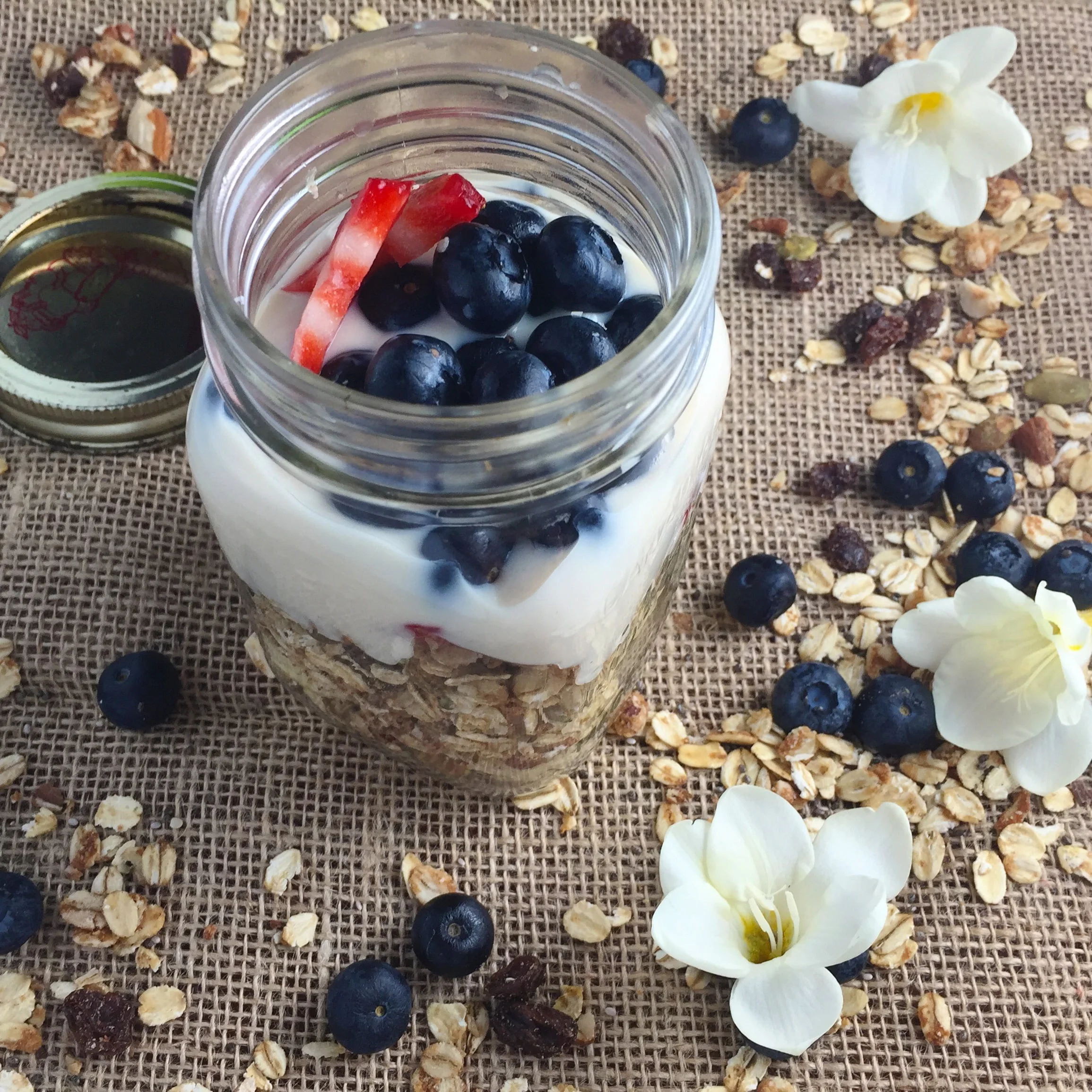 MAPLE PEANUT BUTTER GRANOLA