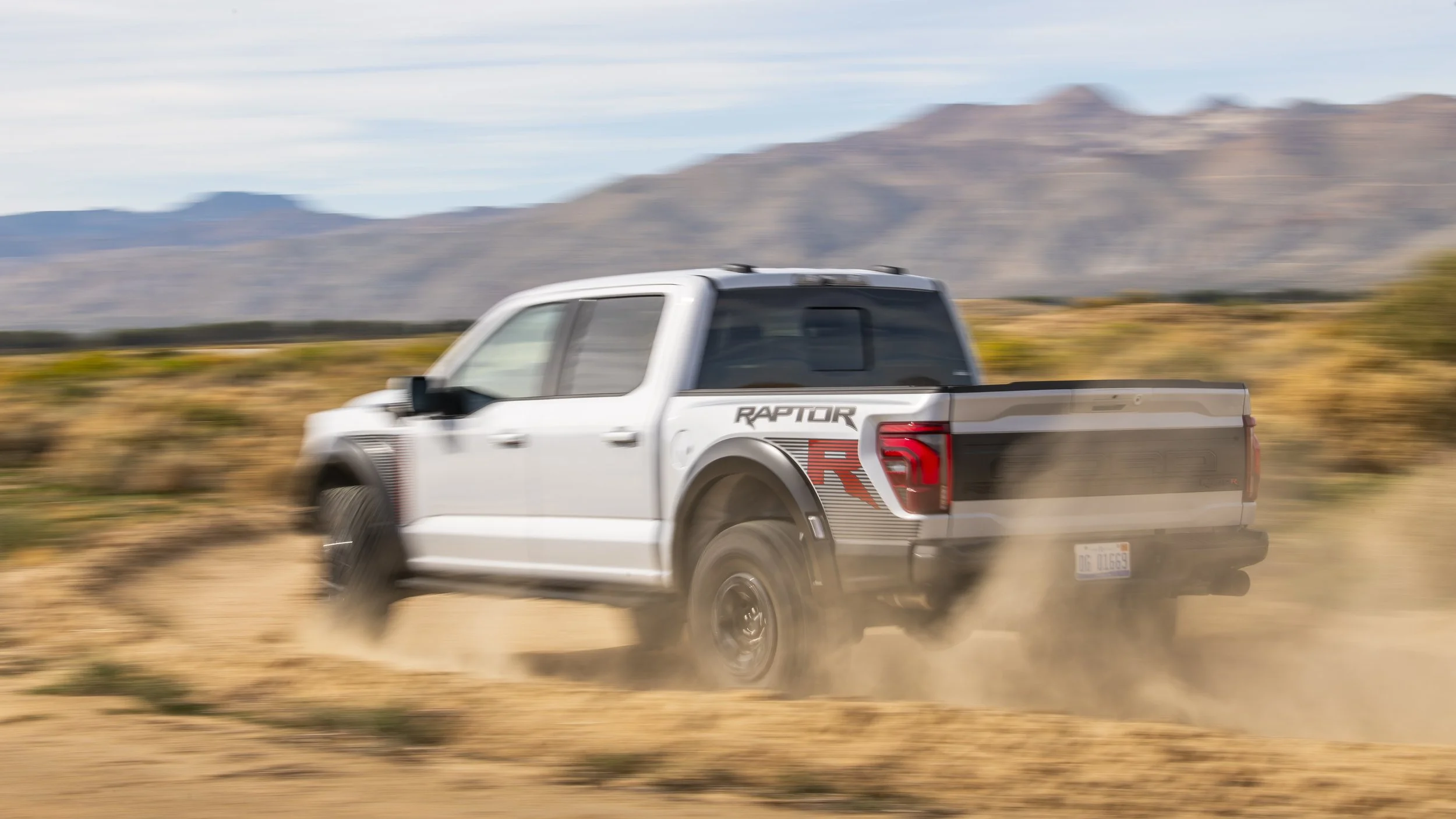 012-2025-Ford-F150-RaptorR_Original.jpg