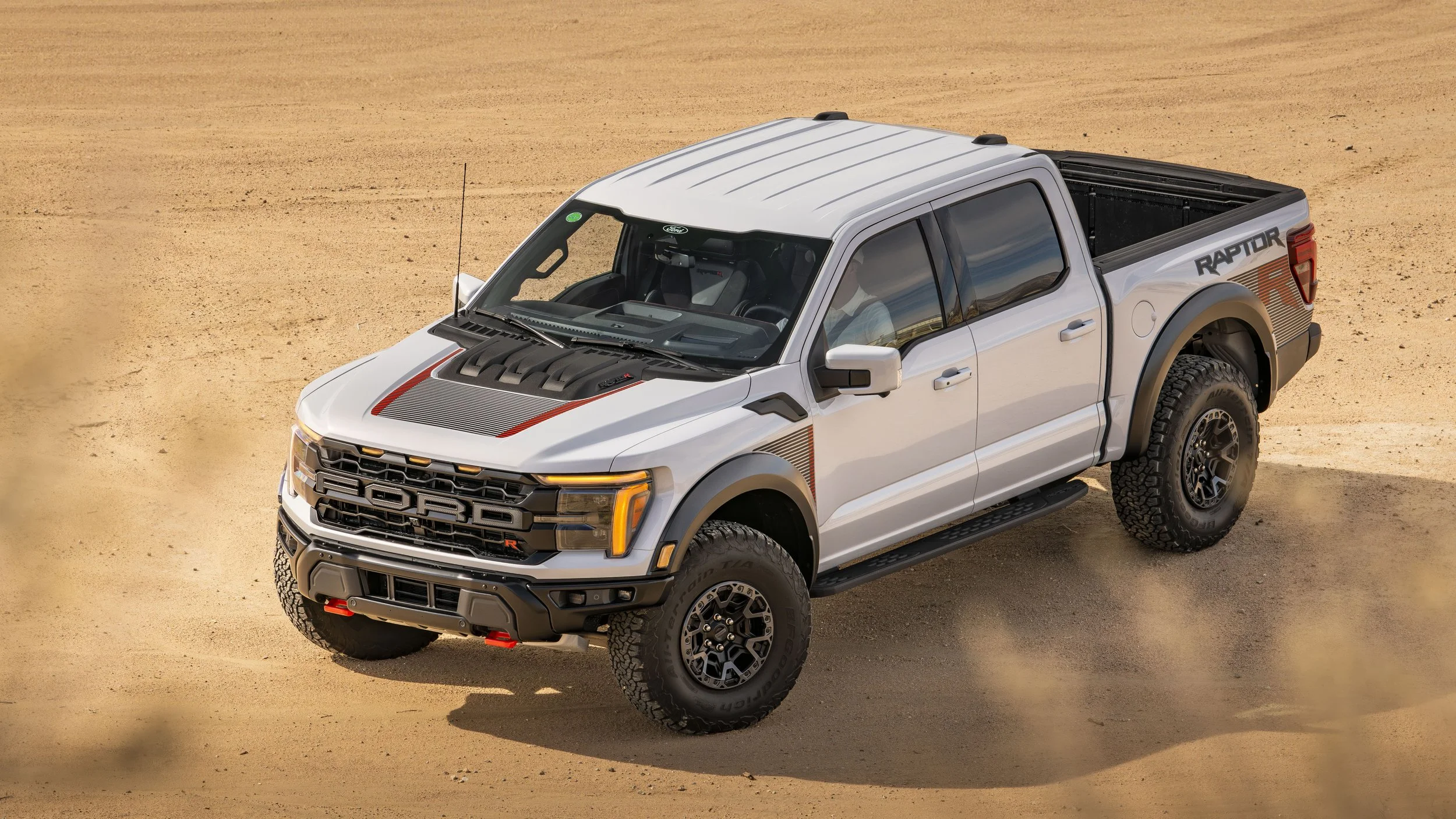 009-2025-Ford-F150-RaptorR_Original.jpg