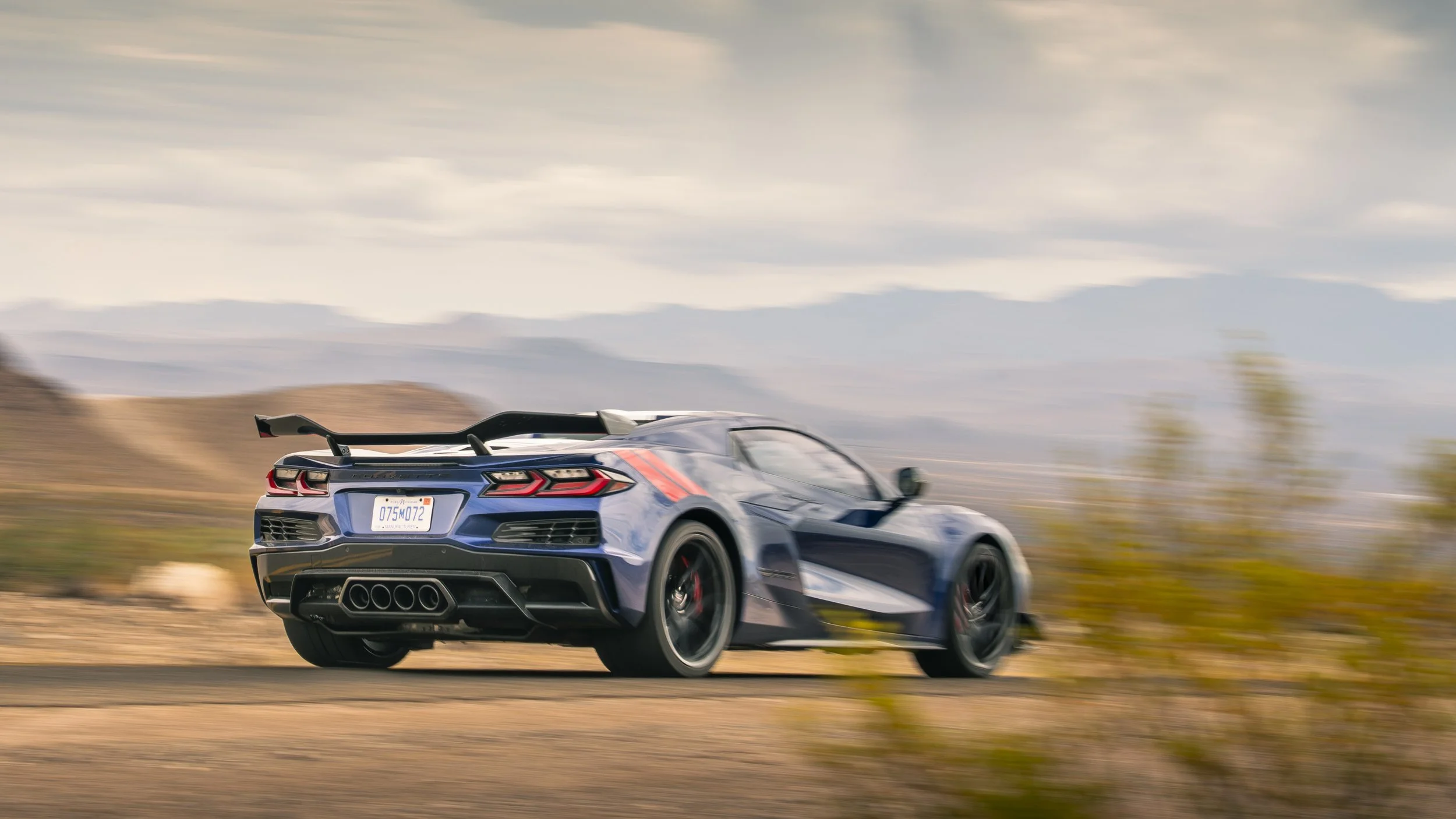 020-2027-Chevrolet-Corvette-GS-Web_Original.jpeg