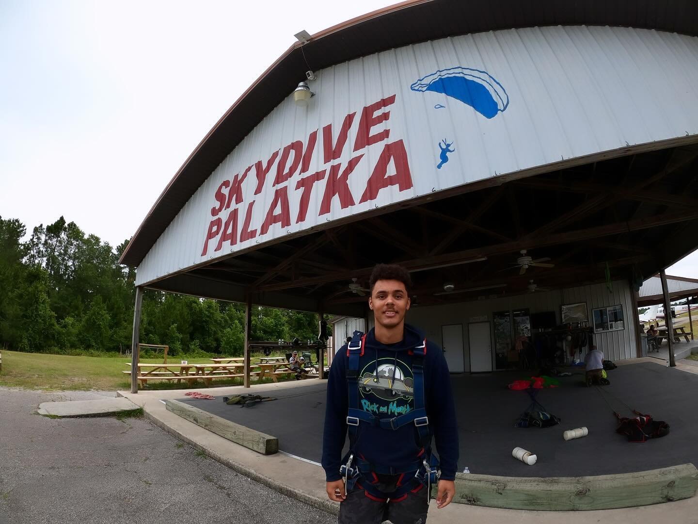 When turning 18 you unlock a world of exciting new possibilities - from buying a lottery ticket, to getting that cool tattoo you&rsquo;ve always wanted. But now, you can add a thrilling skydiving experience to the list! 

Noah recently celebrated his
